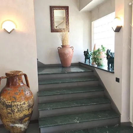 Hotel Ristorante La Madia 3*